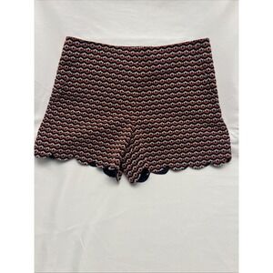 TRINA TURK Shorts Womens Size 2 Textured Knit Floral Scalloped Hem Summer‎ Geo